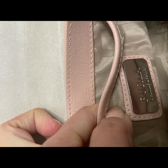 Furla locket w Key Mini Crossbody Light/Pale Pinm - Picture 6 of 7